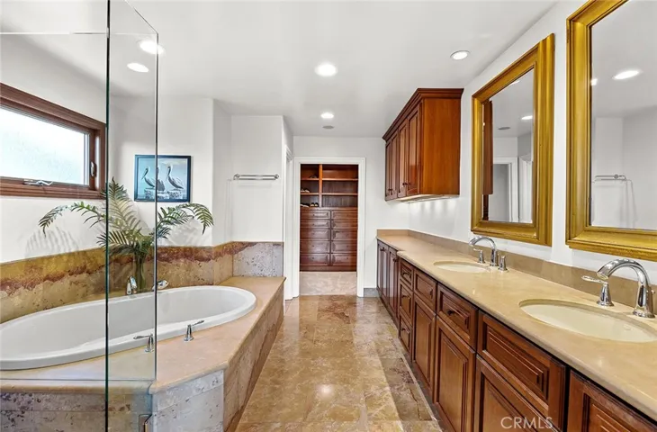 2004 Entrada Paraiso, San Clemente, California 92672