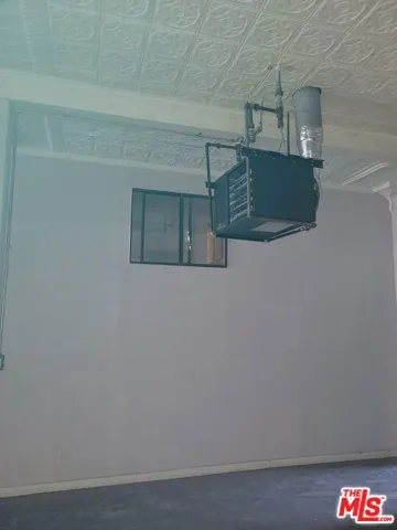 Storefront Back Side Wall & He