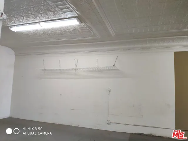 Floor Back left Side Wall