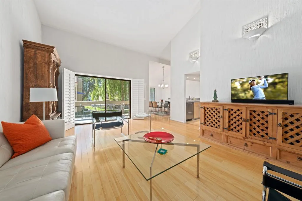 35200 Cathedral Canyon Drive W184, Cathedral City, California 92234 home-pic-4