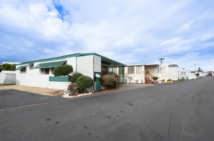 1117 Baldwin Street, Salinas, California 93906