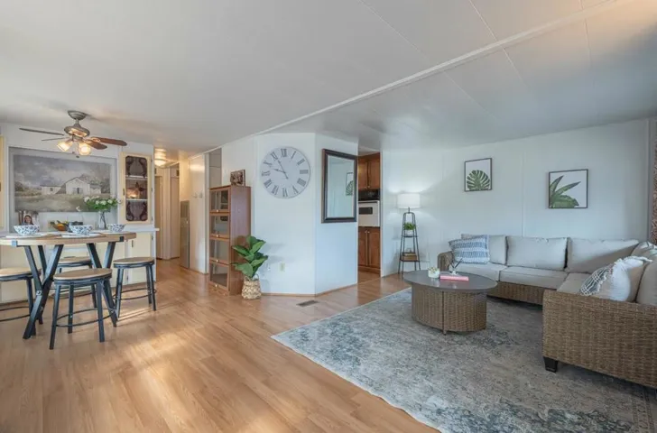1117 Baldwin Street, Salinas, California 93906