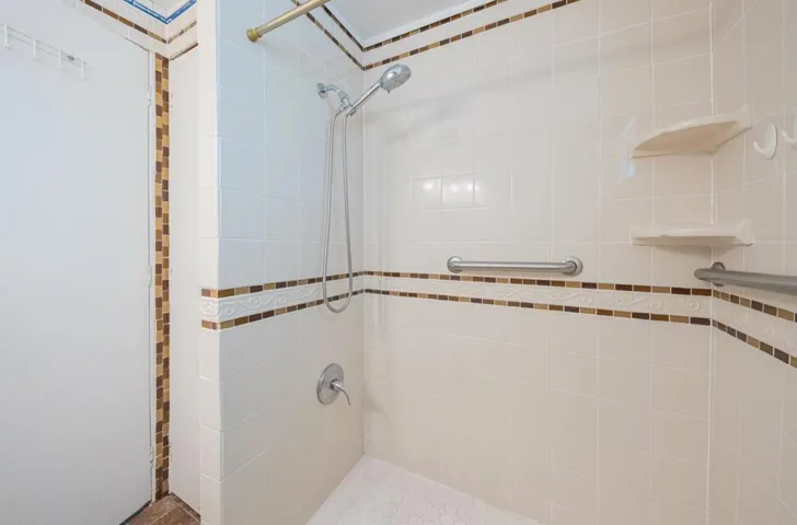 1117 Baldwin Street, Salinas, California 93906