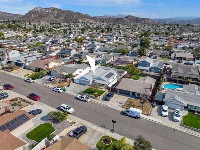 10101 Allenwood Way, Santee, California 92071