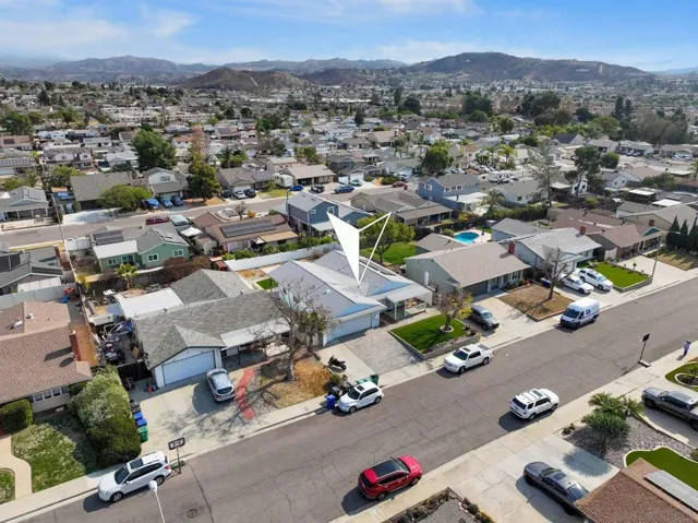 10101 Allenwood Way, Santee, California 92071