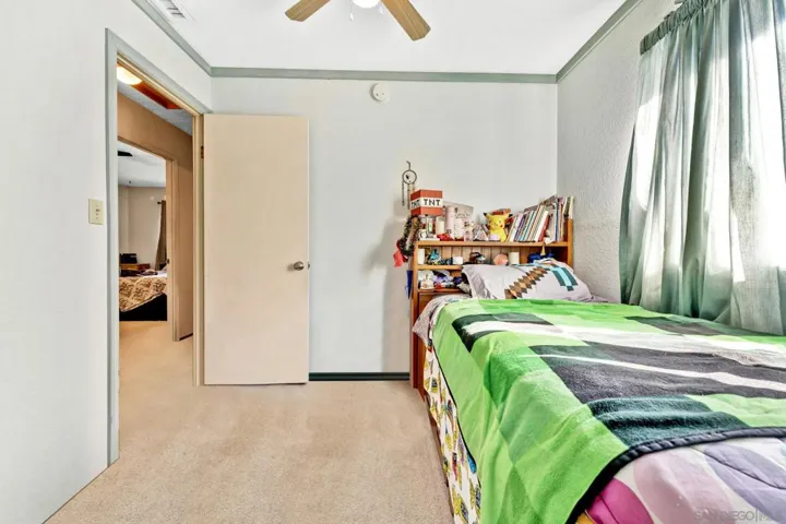 10101 Allenwood Way, Santee, California 92071