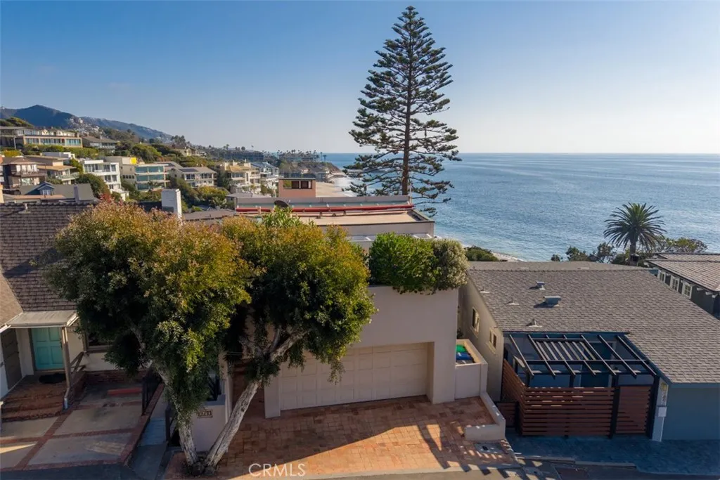 2721 Victoria Drive, Laguna Beach, California 92651 home-pic-12