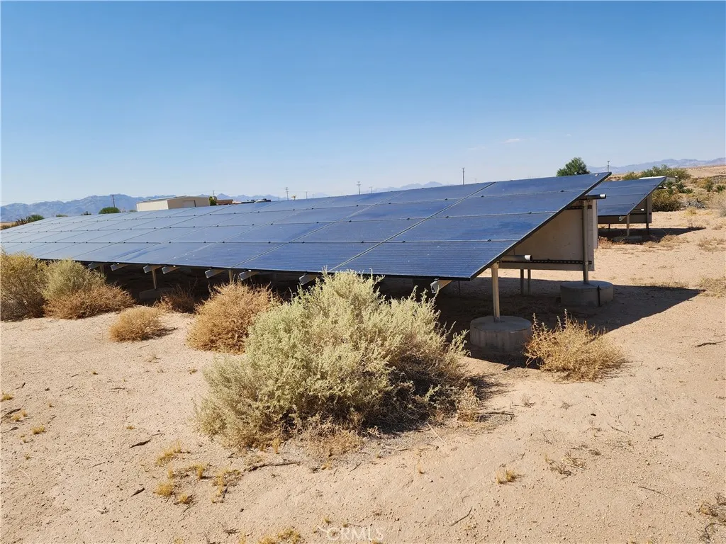 12491 Toby Lane, Blythe, California 92225 home-pic-38