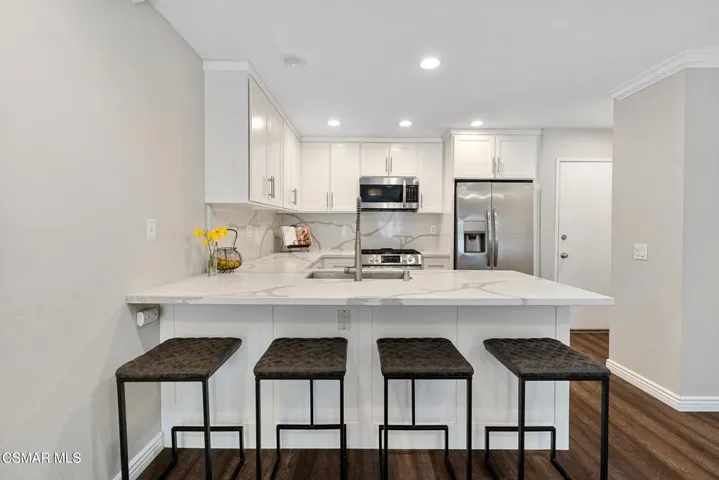 Kitchen pic 1