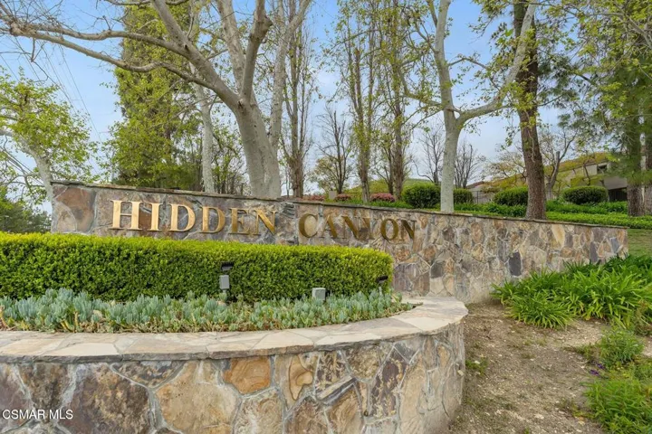 Hidden canyon sign