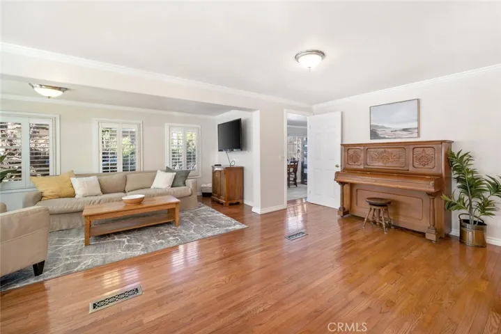 1028 Jane Drive, San Luis Obispo, California 93405