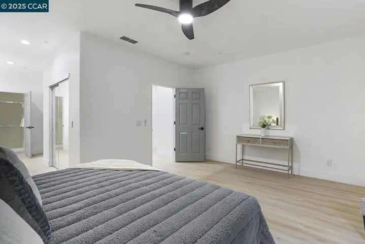 257 Red Mountain Drive, Cloverdale, California 95425-5437