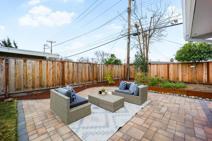 648 Woodhams Road, Santa Clara, California 95051