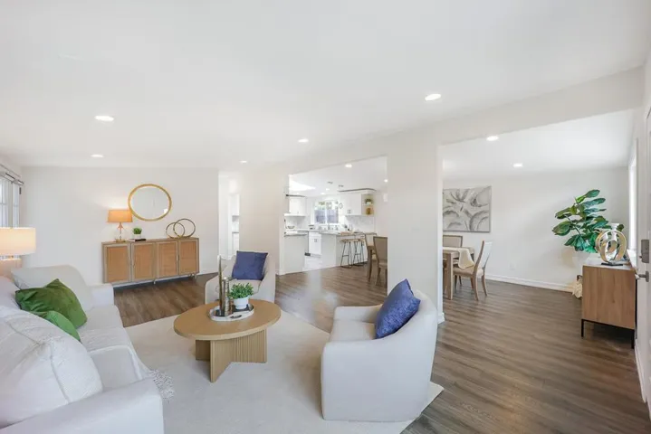 648 Woodhams Road, Santa Clara, California 95051