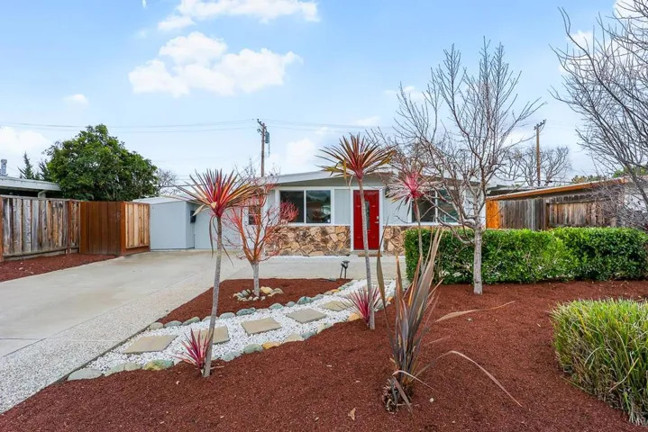 648 Woodhams Road, Santa Clara, California 95051