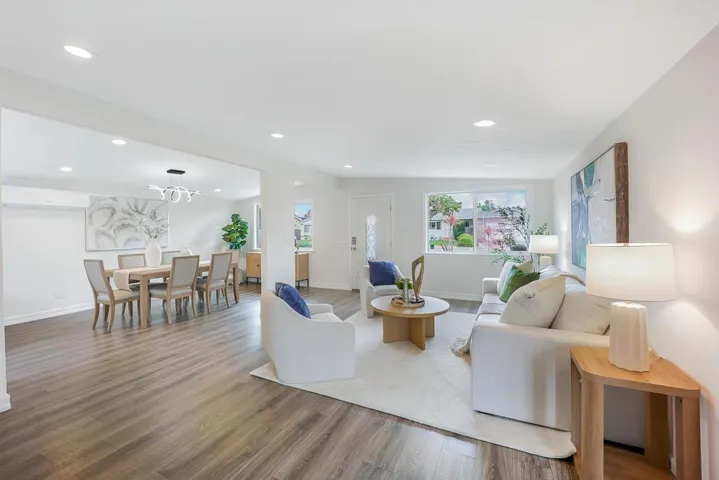 648 Woodhams Road, Santa Clara, California 95051
