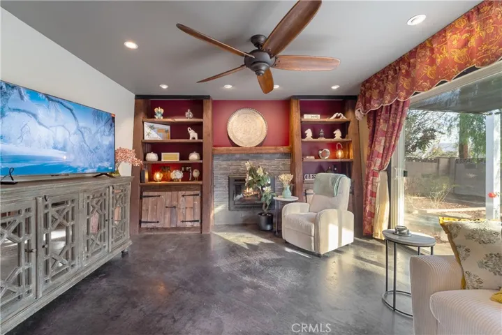 1613 Emeric Avenue, Simi Valley, California 93065