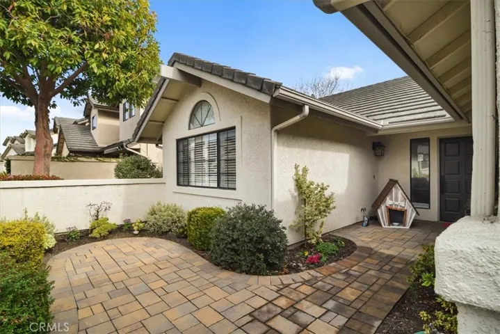 Courtyard leading to front door
