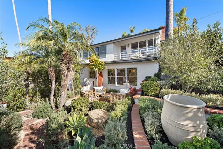 1990 Ocean Way, Laguna Beach, California 92651