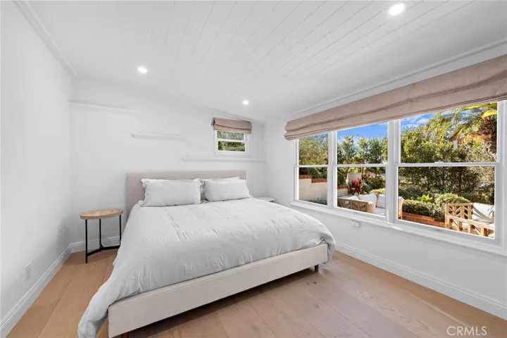 1990 Ocean Way, Laguna Beach, California 92651