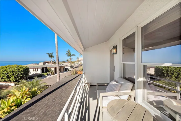 1990 Ocean Way, Laguna Beach, California 92651