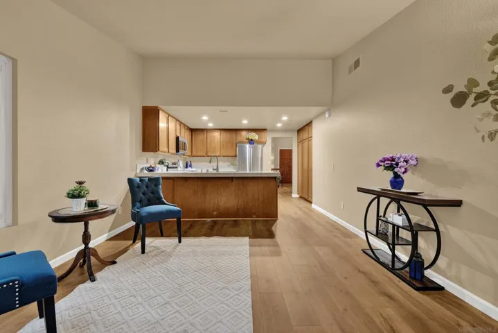7222 Canyon Hill Way, San Diego, California 92126