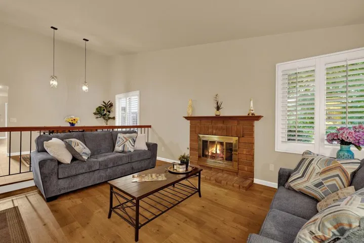 7222 Canyon Hill Way, San Diego, California 92126