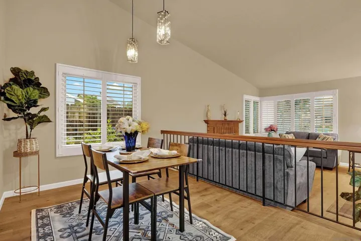 7222 Canyon Hill Way, San Diego, California 92126
