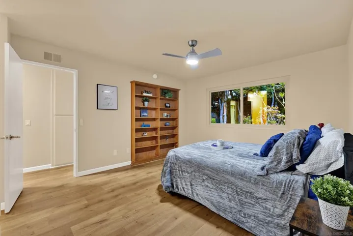 7222 Canyon Hill Way, San Diego, California 92126