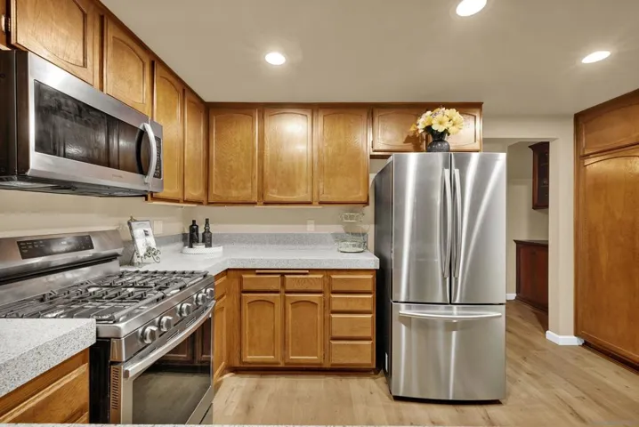 7222 Canyon Hill Way, San Diego, California 92126