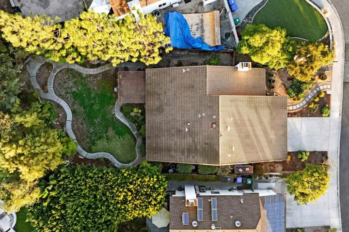 7222 Canyon Hill Way, San Diego, California 92126