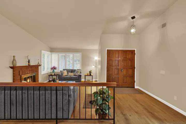 7222 Canyon Hill Way, San Diego, California 92126