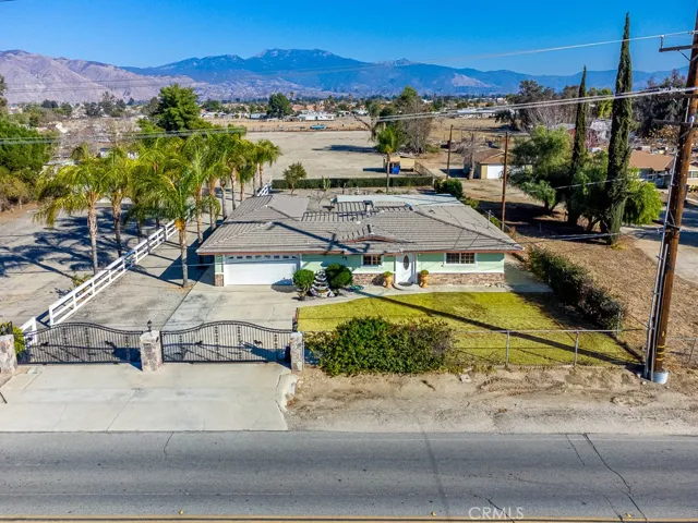 181 S Lyon Avenue, San Jacinto, California 92582