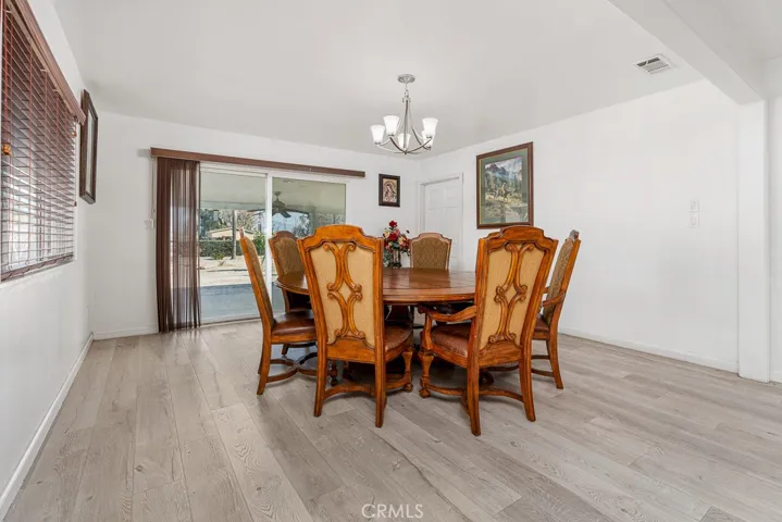 181 S Lyon Avenue, San Jacinto, California 92582