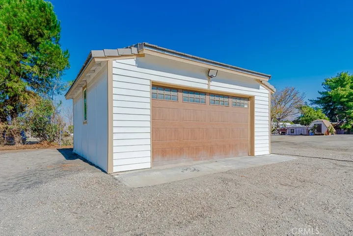 181 S Lyon Avenue, San Jacinto, California 92582