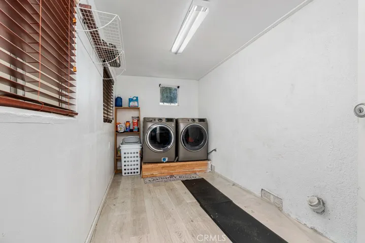 181 S Lyon Avenue, San Jacinto, California 92582