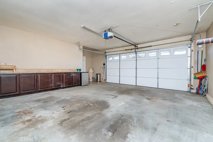 181 S Lyon Avenue, San Jacinto, California 92582