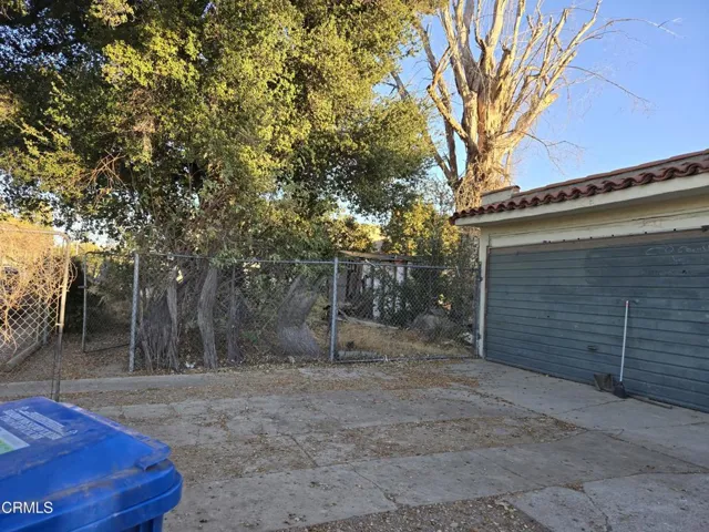 Garage to Back Lot