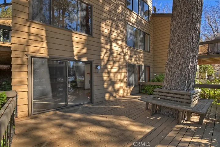 27721 Peninsula Dr. #214, Lake Arrowhead, California 92352