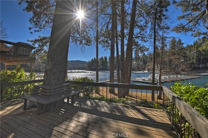 27721 Peninsula Dr. #214, Lake Arrowhead, California 92352