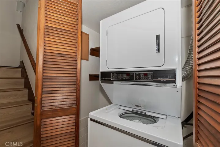 27721 Peninsula Dr. #214, Lake Arrowhead, California 92352