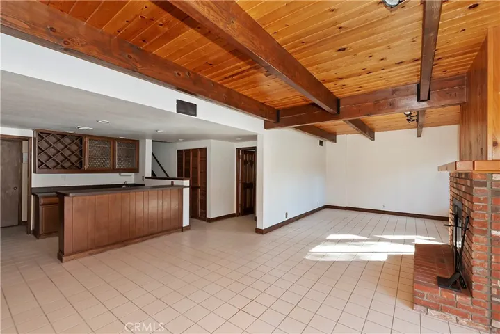 27721 Peninsula Dr. #214, Lake Arrowhead, California 92352