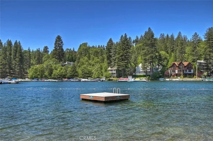 27721 Peninsula Dr. #214, Lake Arrowhead, California 92352