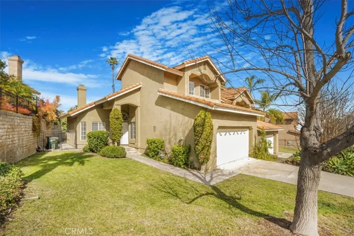 6011 E Queens Drive, Anaheim Hills, California 92807