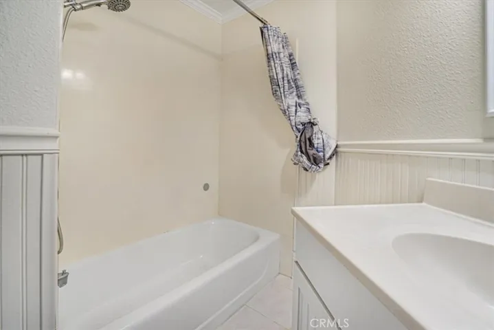 6011 E Queens Drive, Anaheim Hills, California 92807
