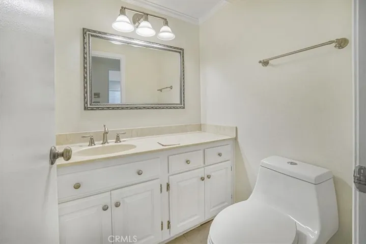 6011 E Queens Drive, Anaheim Hills, California 92807