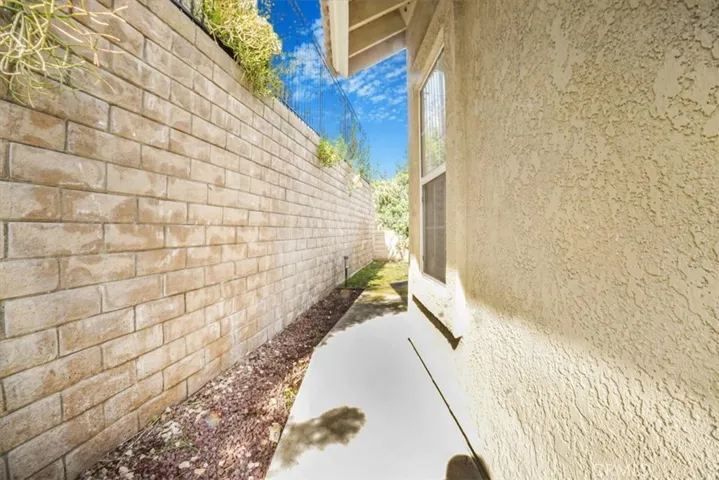 6011 E Queens Drive, Anaheim Hills, California 92807