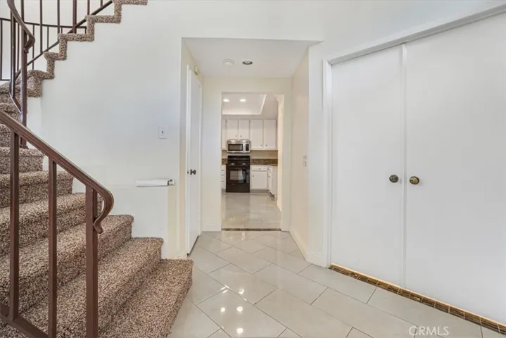 6011 E Queens Drive, Anaheim Hills, California 92807