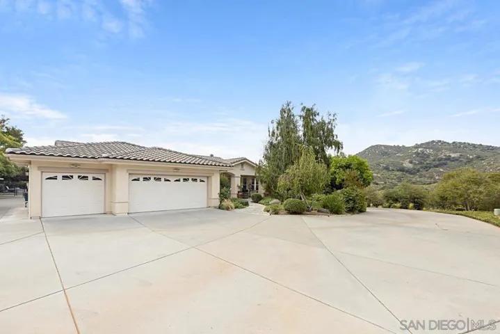 2873 Willow Oak, Ramona, California 92065