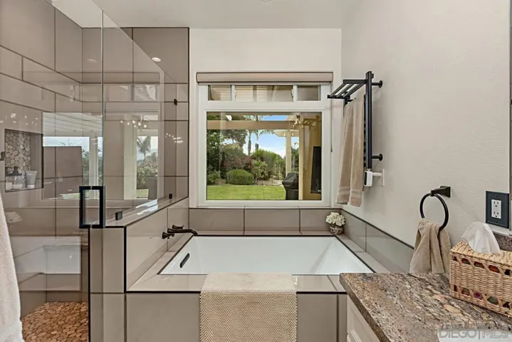 2873 Willow Oak, Ramona, California 92065
